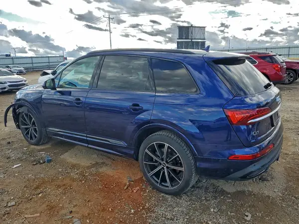 WA1LXAF71MD022505 2021 AUDI Q7 - Image 2