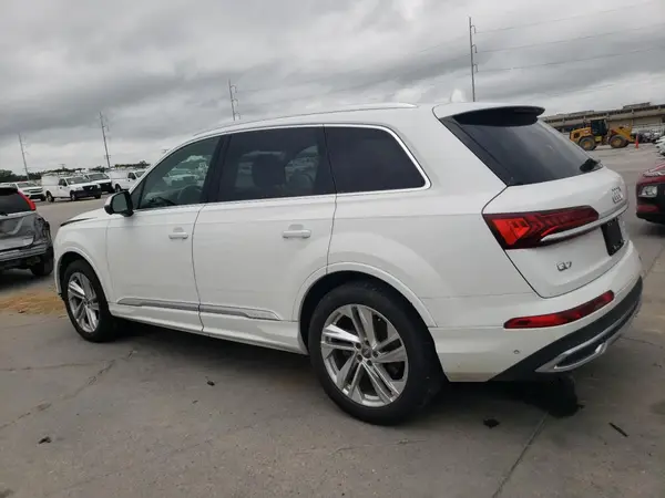 WA1LXAF72LD002715 2020 AUDI Q7 - Image 2