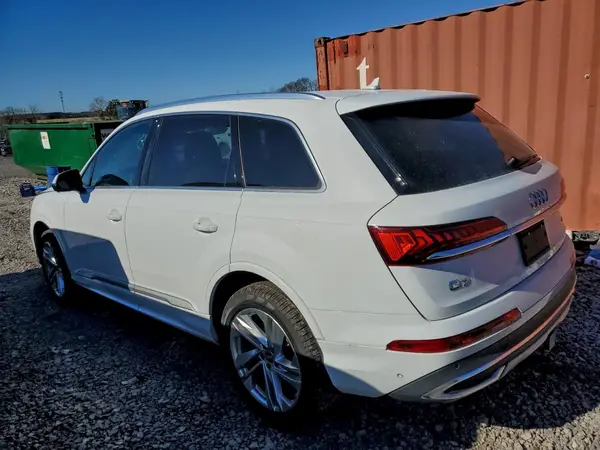 WA1LXAF72LD006277 2020 AUDI Q7 - Image 2