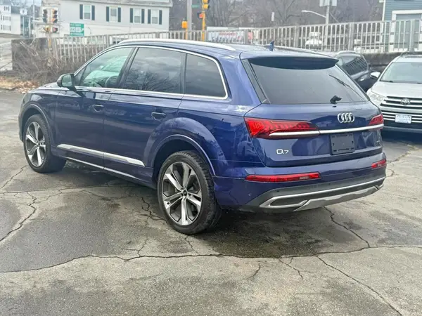 WA1LXAF72MD013929 2021 AUDI Q7 - Image 2