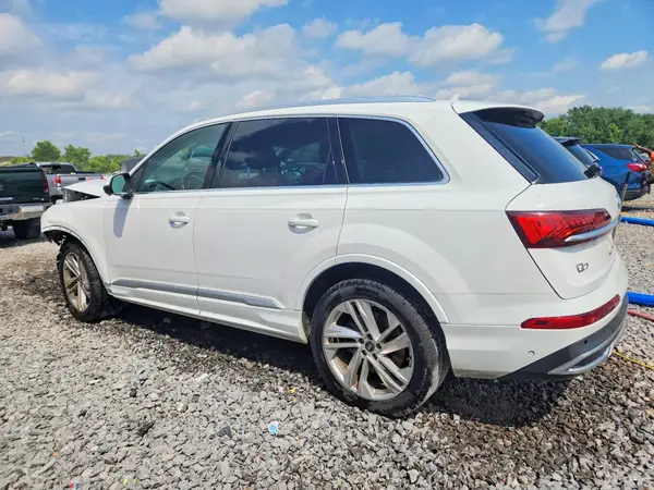 WA1LXAF72MD014221 2021 AUDI Q7 - Image 2