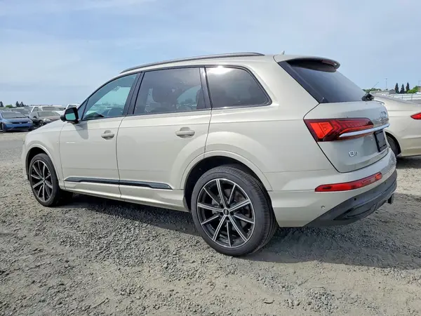 WA1LXAF73LD011939 2020 AUDI Q7 - Image 2
