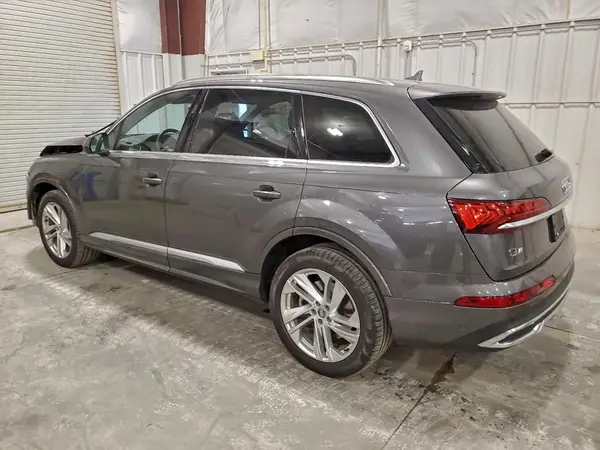 WA1LXAF73MD000909 2021 AUDI Q7 - Image 2