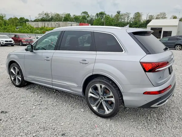 WA1LXAF73MD027785 2021 AUDI Q7 - Image 2