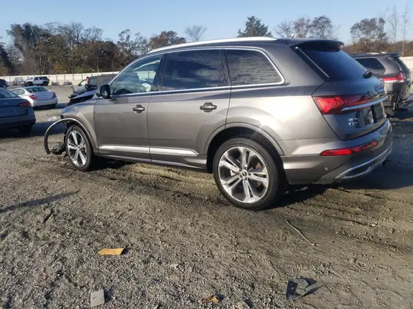 WA1LXAF73MD039399 2021 AUDI Q7 - Image 2