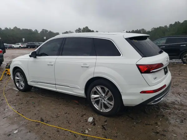 WA1LXAF74LD002330 2020 AUDI Q7 - Image 2