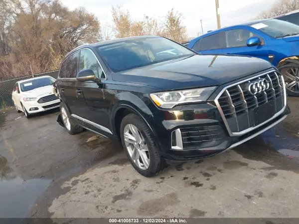 WA1LXAF74MD021073 2021 AUDI Q7 - Image 1