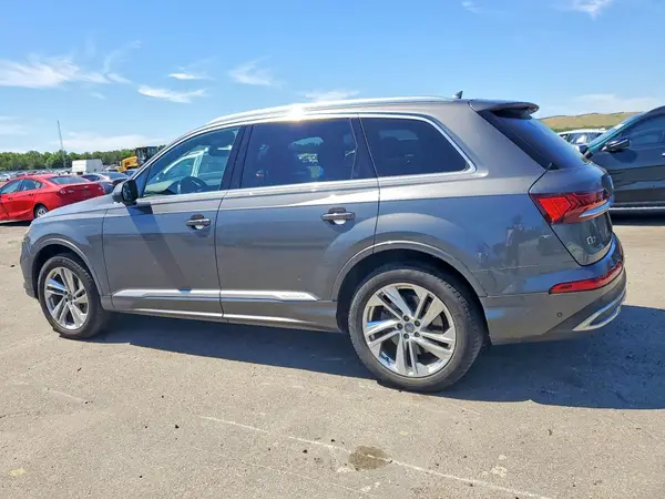 WA1LXAF75LD004555 2020 AUDI Q7 - Image 2