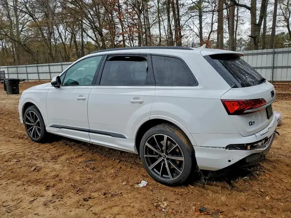 WA1LXAF75MD028775 2021 AUDI Q7 - Image 2