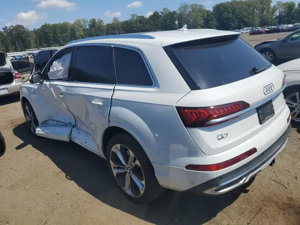 WA1LXAF75MD038769 2021 AUDI Q7 - Image 2
