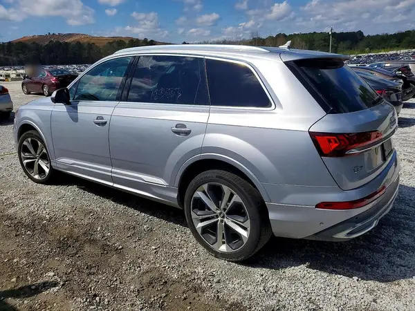 WA1LXAF76LD004516 2020 AUDI Q7 - Image 2