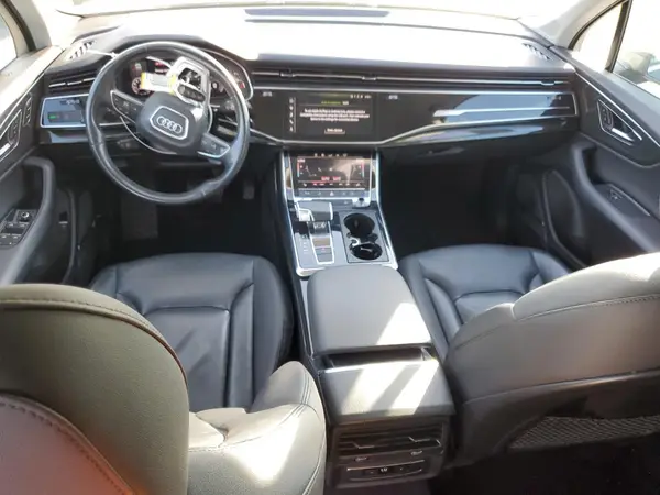 WA1LXAF77LD002564 2020 AUDI Q7 - Image 8