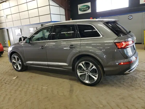 WA1LXAF77LD008008 2020 AUDI Q7 - Image 2