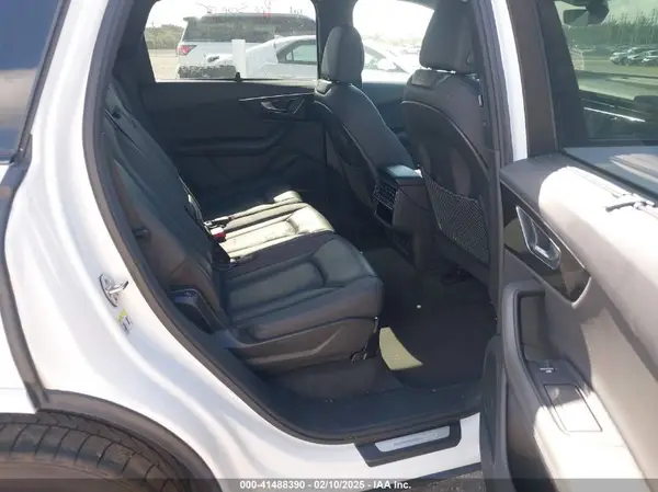WA1LXAF77MD026803 2021 AUDI Q7 - Image 8