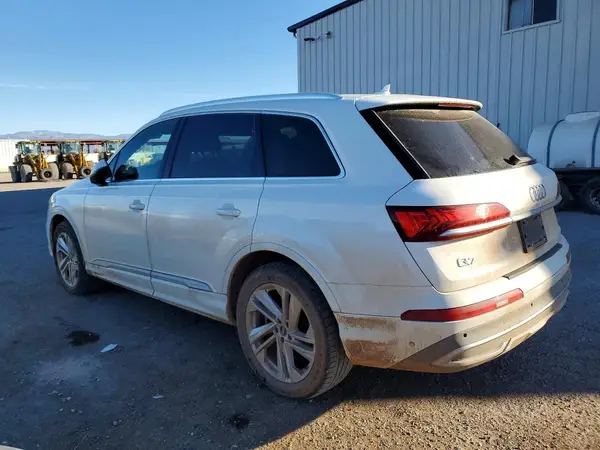 WA1LXAF78MD020332 2021 AUDI Q7 - Image 2