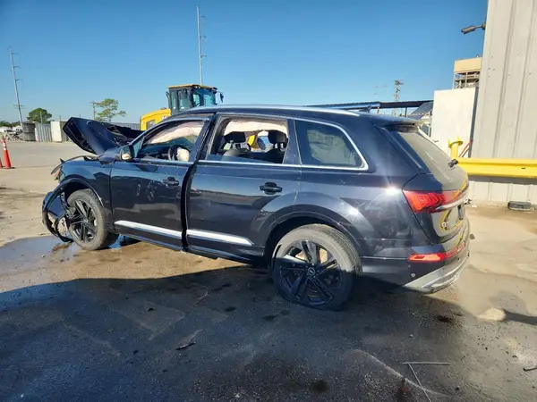 WA1LXAF78MD036675 2021 AUDI Q7 - Image 2