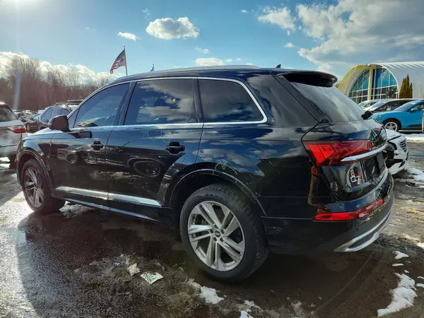 WA1LXAF79MD012529 2021 AUDI Q7 - Image 2