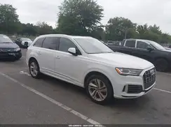 WA1LXAF7XLD003210 2020 AUDI Q7