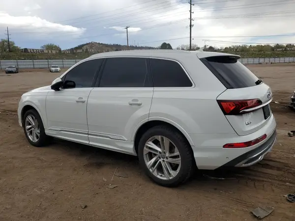 WA1LXAF7XLD003269 2020 AUDI Q7 - Image 2