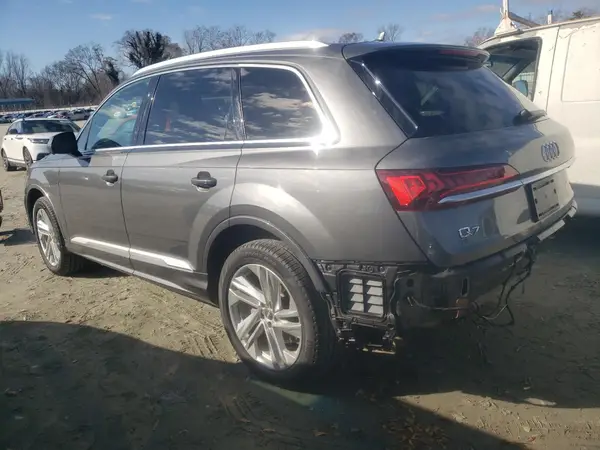 WA1LXAF7XLD005572 2020 AUDI Q7 - Image 2