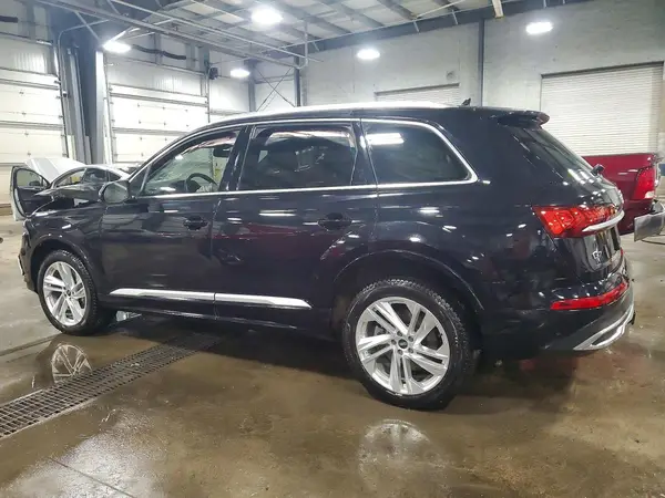 WA1LXAF7XMD023037 2021 AUDI Q7 - Image 2
