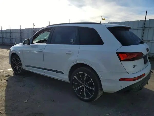 WA1LXAF7XMD028450 2021 AUDI Q7 - Image 2