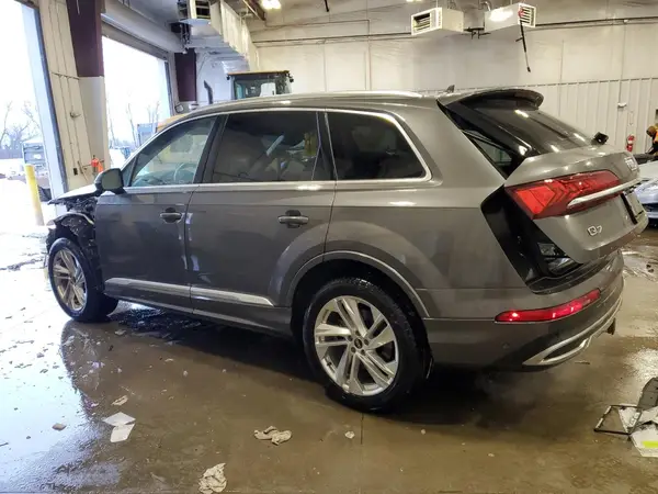 WA1LXAF7XMD034121 2021 AUDI Q7 - Image 2