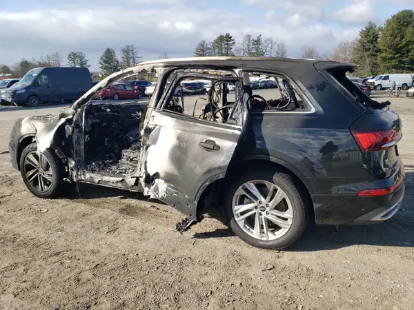 WA1LXBF70ND012569 2022 AUDI Q7 - Image 2