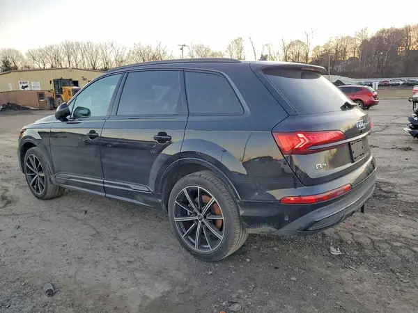 WA1LXBF70PD008749 2023 AUDI Q7 - Image 2