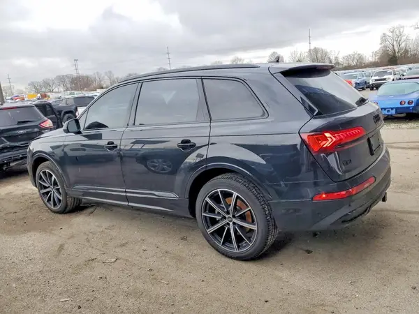 WA1LXBF70RD006762 2024 AUDI Q7 - Image 2