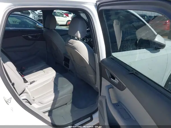WA1LXBF71ND003055 2022 AUDI Q7 - Image 8