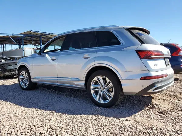WA1LXBF71ND009468 2022 AUDI Q7 - Image 2