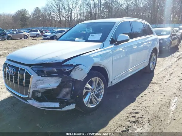 WA1LXBF71PD006251 2023 AUDI Q7 - Image 2