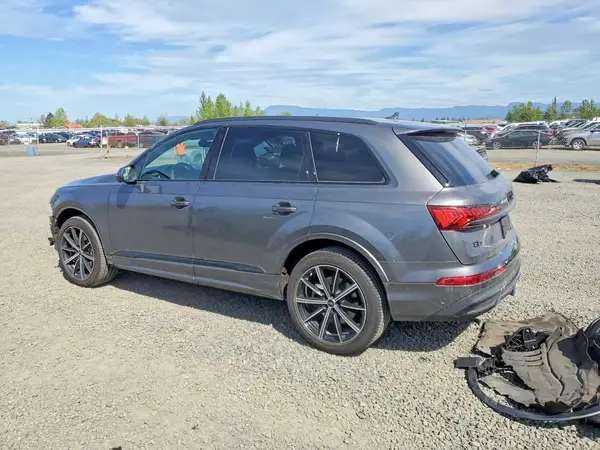 WA1LXBF71RD007807 2024 AUDI Q7 - Image 2