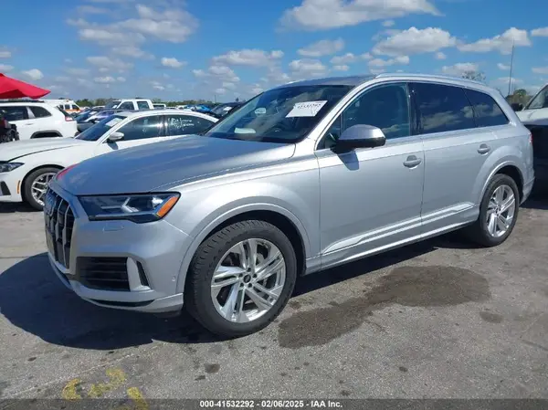 WA1LXBF72ND010211 2022 AUDI Q7 - Image 2