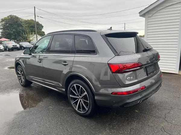WA1LXBF73ND008726 2022 AUDI Q7 - Image 2