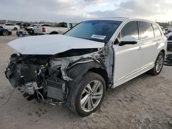 WA1LXBF73ND012453 2022 AUDI Q7 - Image 1