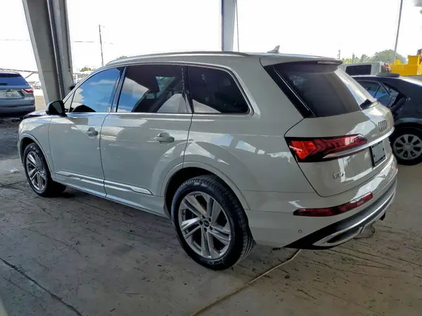 WA1LXBF73PD006462 2023 AUDI Q7 - Image 2