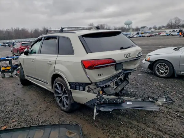 WA1LXBF73PD011791 2023 AUDI Q7 - Image 2