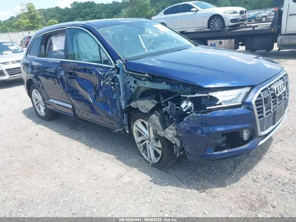 WA1LXBF74ND022618 2022 AUDI Q7 - Image 1