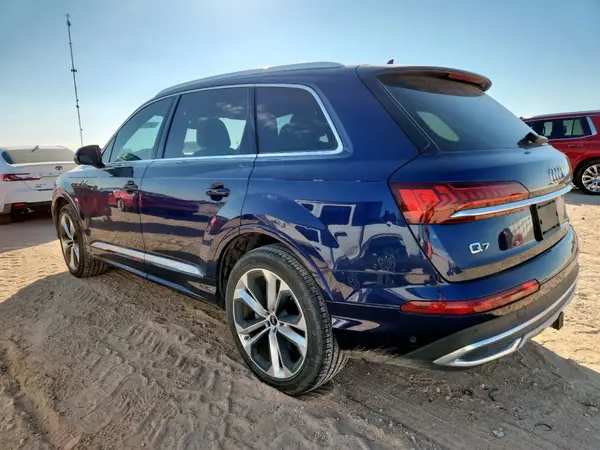 WA1LXBF74PD013811 2023 AUDI Q7 - Image 2