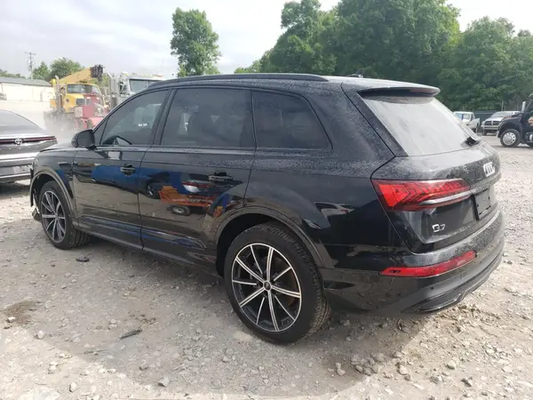 WA1LXBF74RD002763 2024 AUDI Q7 - Image 2