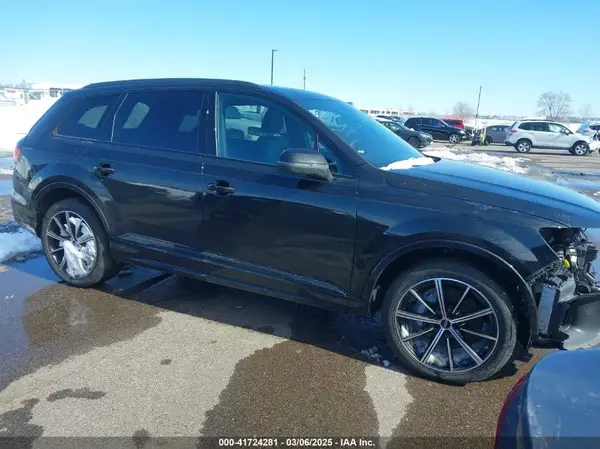 WA1LXBF75ND008145 2022 AUDI Q7 - Image 1