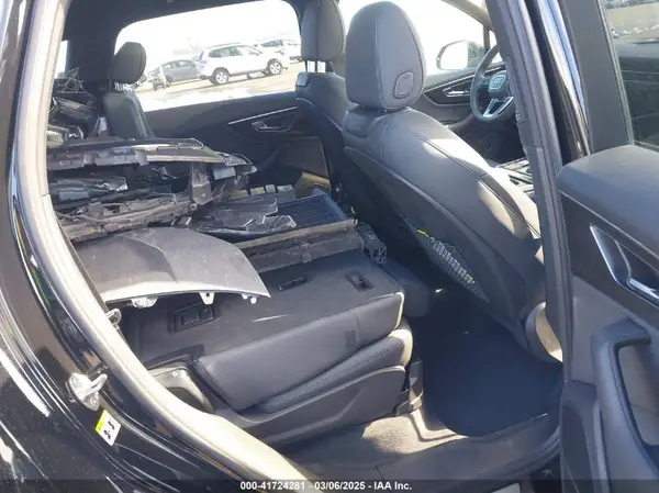 WA1LXBF75ND008145 2022 AUDI Q7 - Image 8