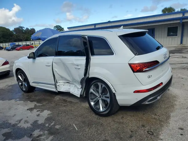 WA1LXBF76ND016349 2022 AUDI Q7 - Image 2