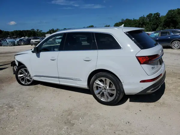 WA1LXBF76PD011137 2023 AUDI Q7 - Image 2