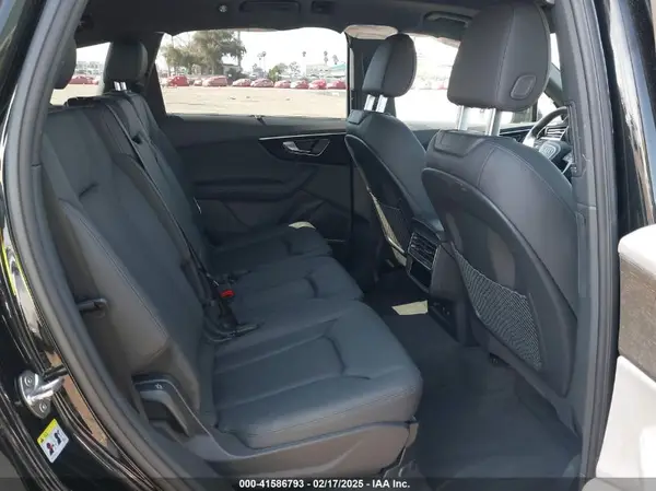 WA1LXBF76RD006166 2024 AUDI Q7 - Image 8