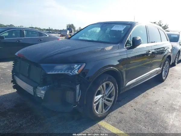WA1LXBF76RD008242 2024 AUDI Q7 - Image 2