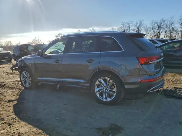 WA1LXBF77PD002902 2023 AUDI Q7 - Image 2