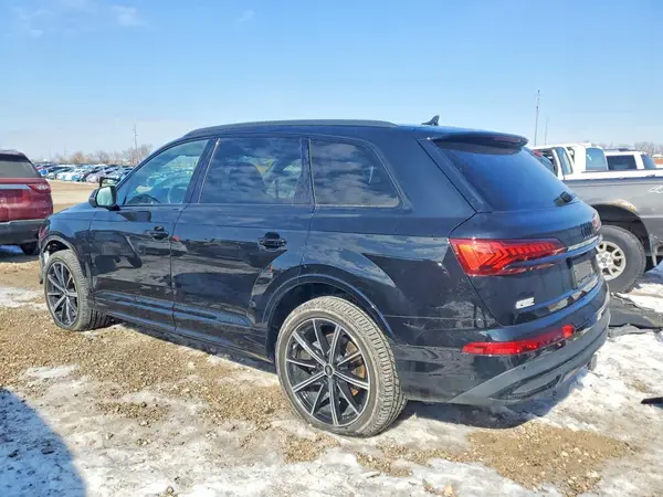WA1LXBF77PD005878 2023 AUDI Q7 - Image 2